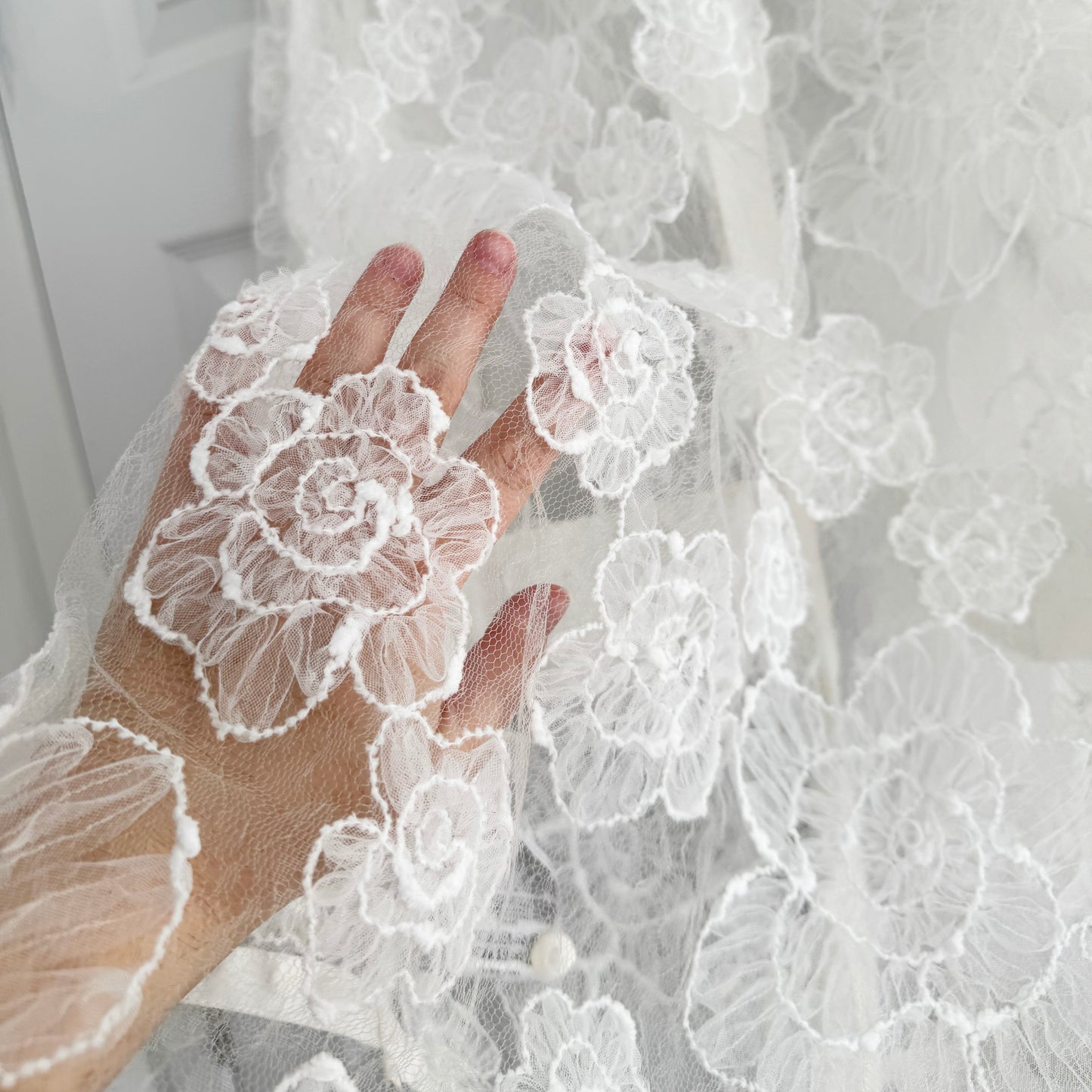 BAUM UND PFERDGARTEN "Annica" Lace Blouse in White, size 36