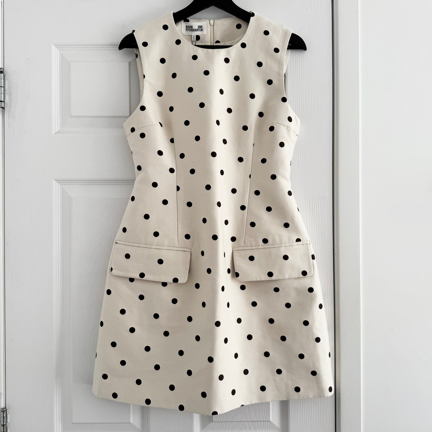 Baum und Pfertgarden "Amayah" Polka Dot Dress in Egret Cream Dot, size 36