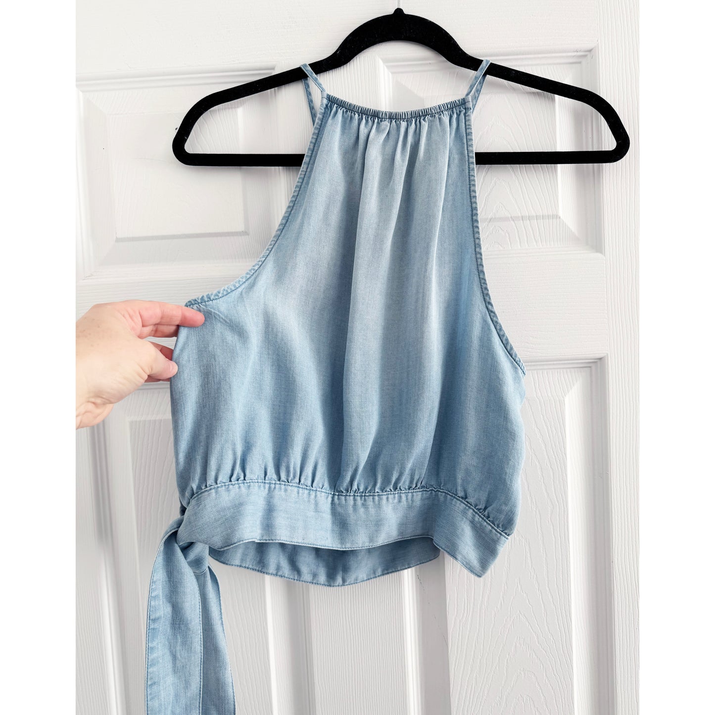 Bella Dahl Chambray Halter Top in Blue, size Small
