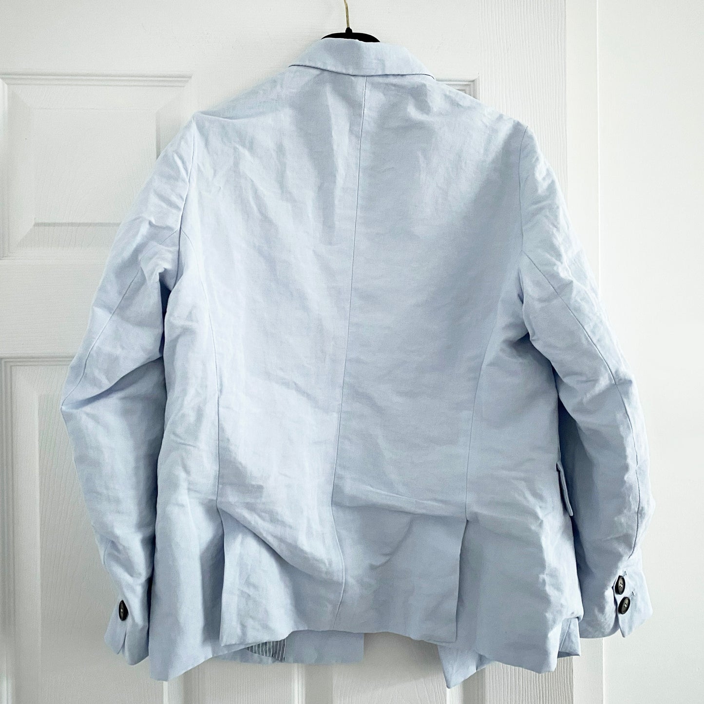 Bergfabel "Guila" Jacket in Sweet Blue, size 42 (Like a US size 2)