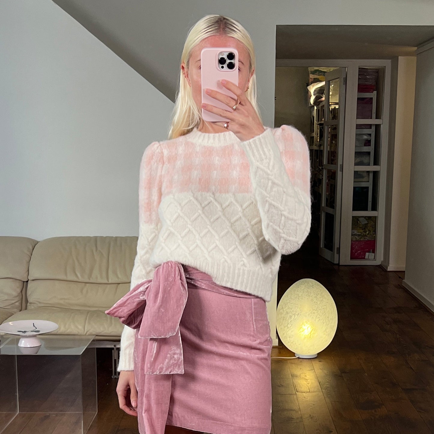 Bernadette "Leon" Pullover in Pink/Ivory, size Medium (fits size Small)