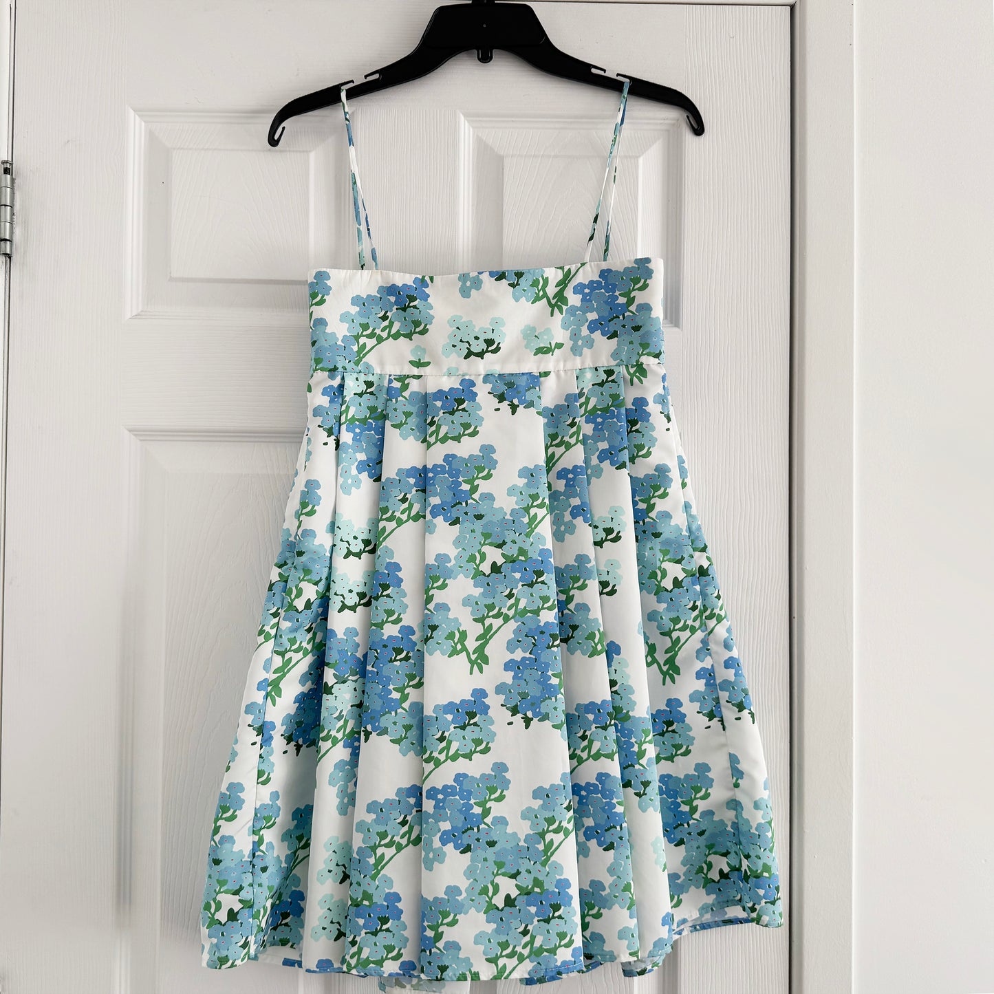 Bernadette "Jules" Taffeta Babydoll Floral Print Dress in "Blue Hortensia", size 34