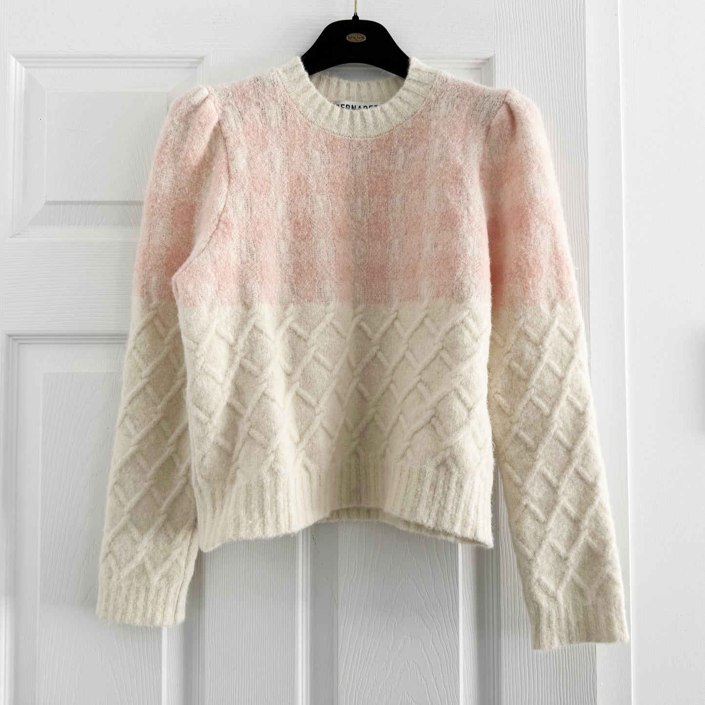 Bernadette "Leon" Pullover in Pink/Ivory, size Medium (fits size Small)