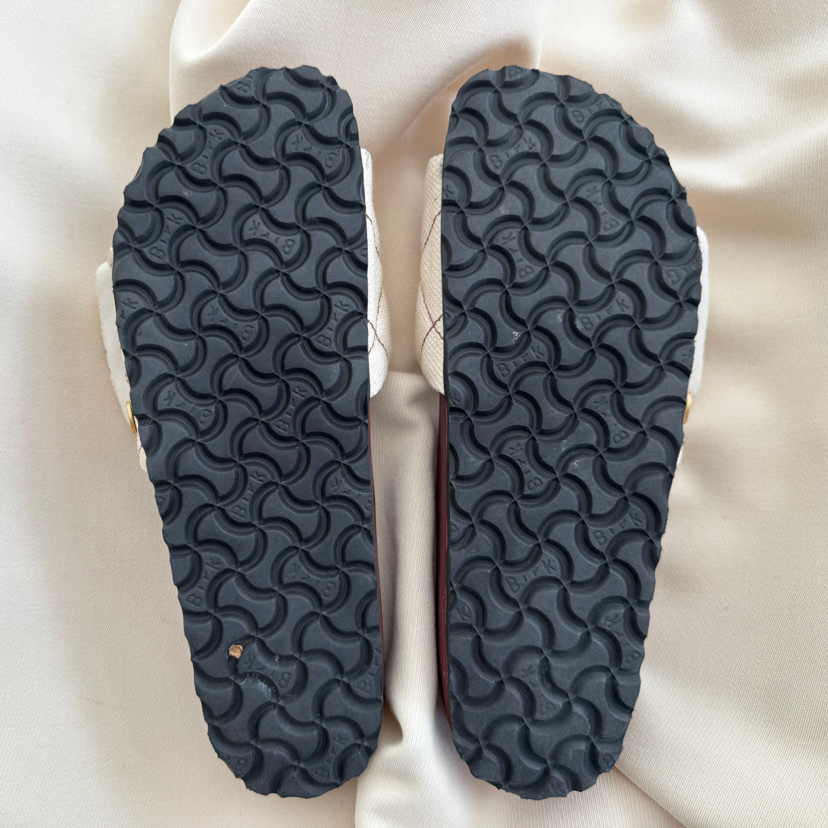 BIRKENSTOCK 1774 Sylt Padded quilted canvas sandals in Cream, Size 42