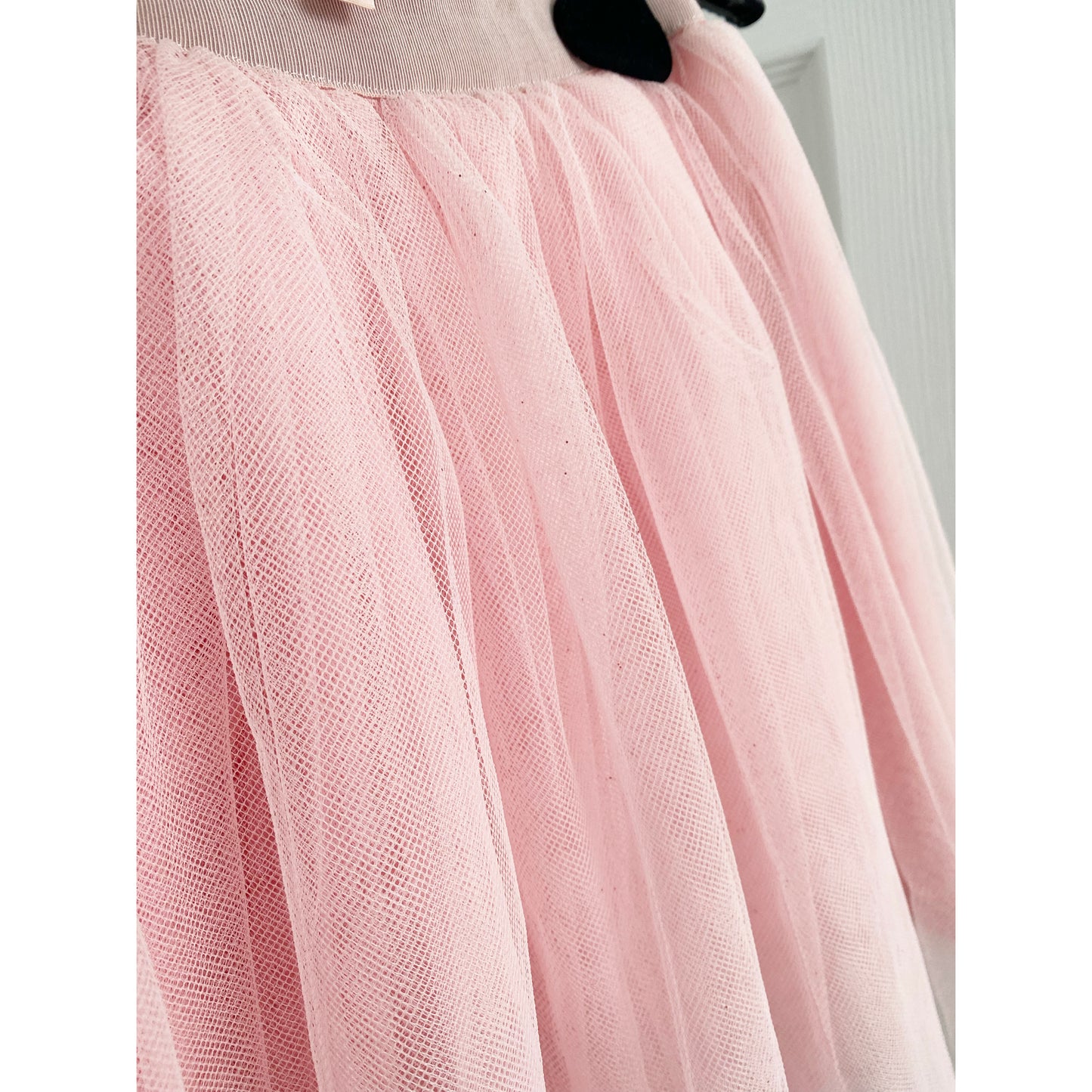 ** KIDS ** Bonpoint Tulle Skirt in Pink, size 8 year ** as is **