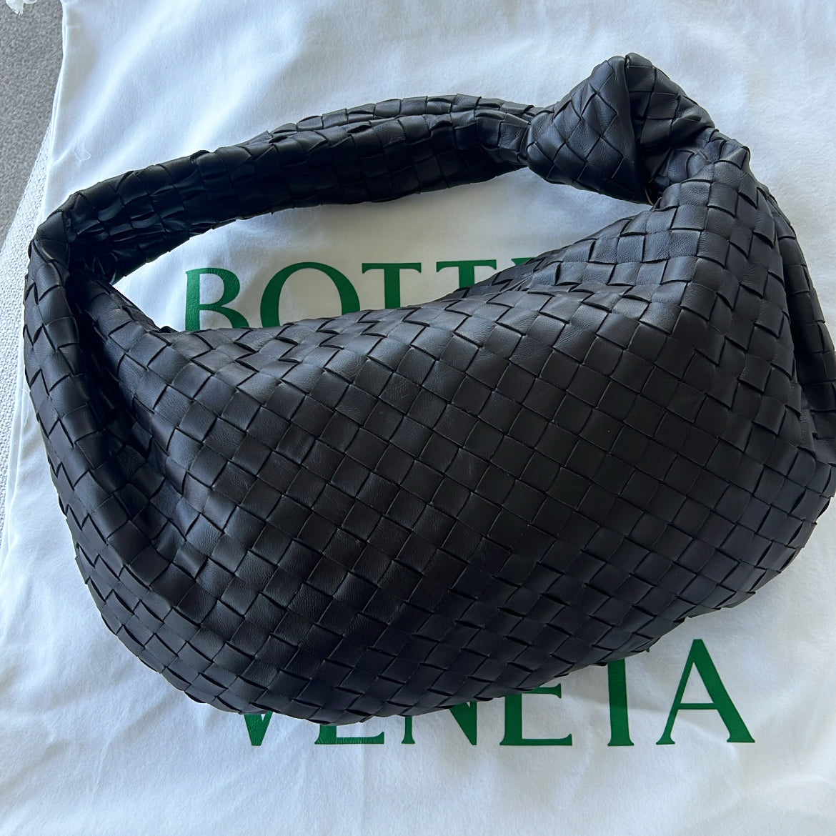 Bottega Veneta "Classic" Jodie Bag in "Fondant" (Dark Brown)