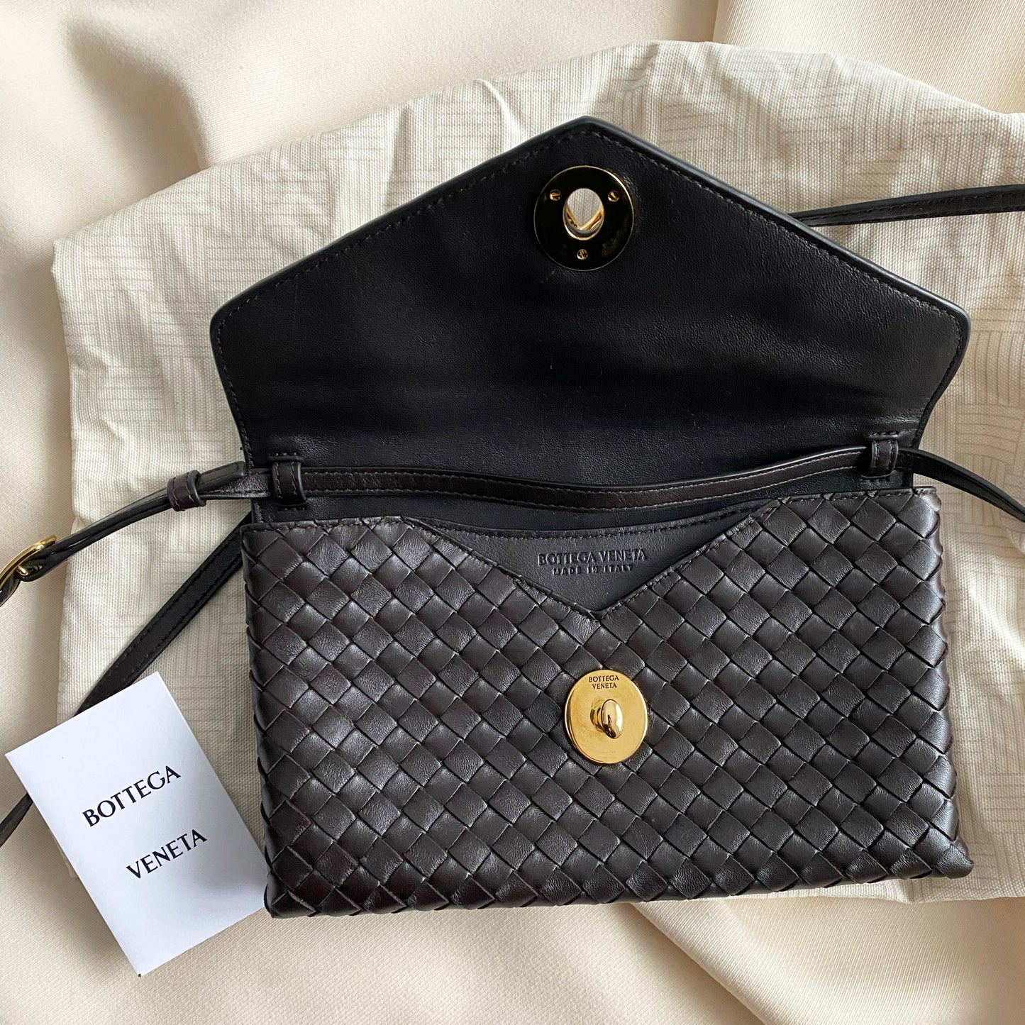 Bottega Veneta Knot Lock Intrecciato Leather Crossbody Bag in "Fondant" (Brown)