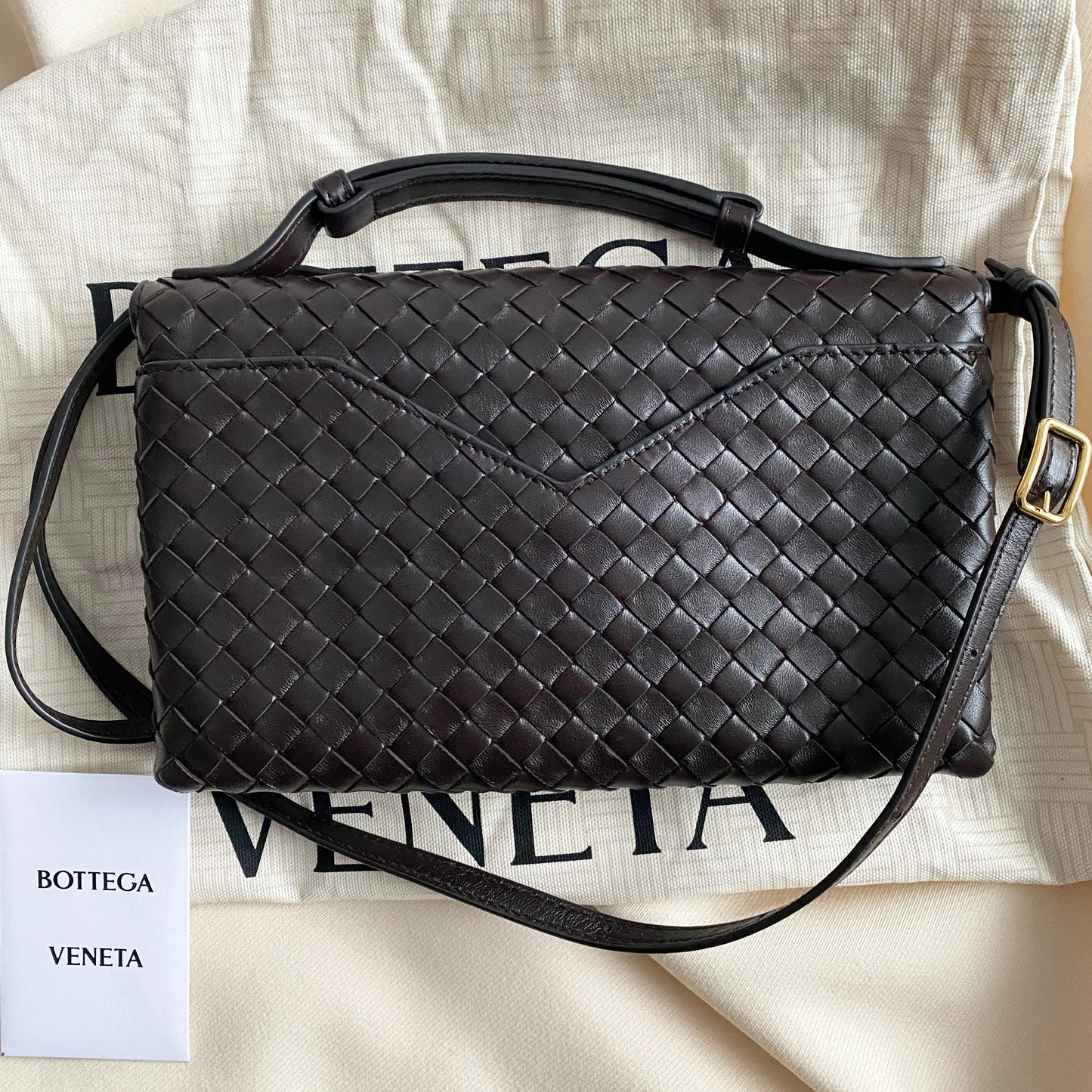 Bottega Veneta Knot Lock Intrecciato Leather Crossbody Bag in "Fondant" (Brown)