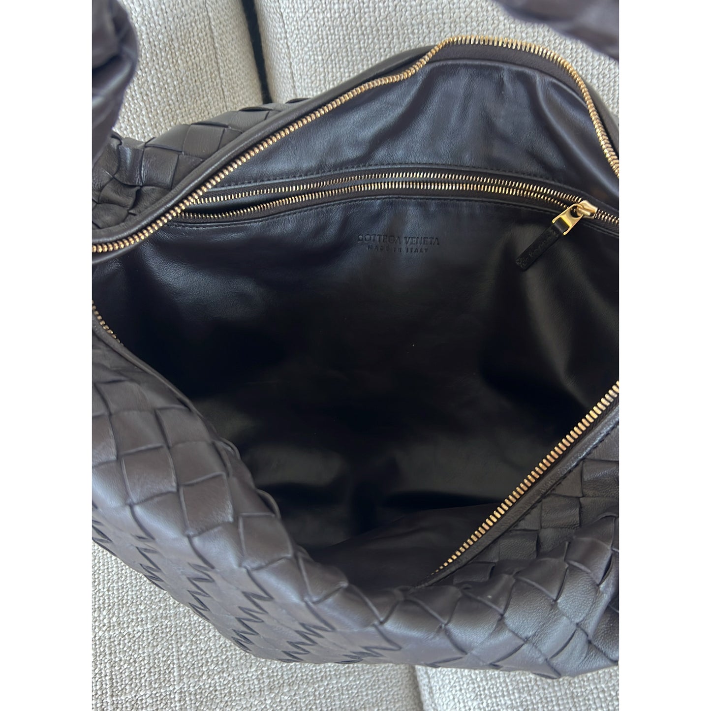Bottega Veneta "Classic" Jodie Bag in "Fondant" (Dark Brown)