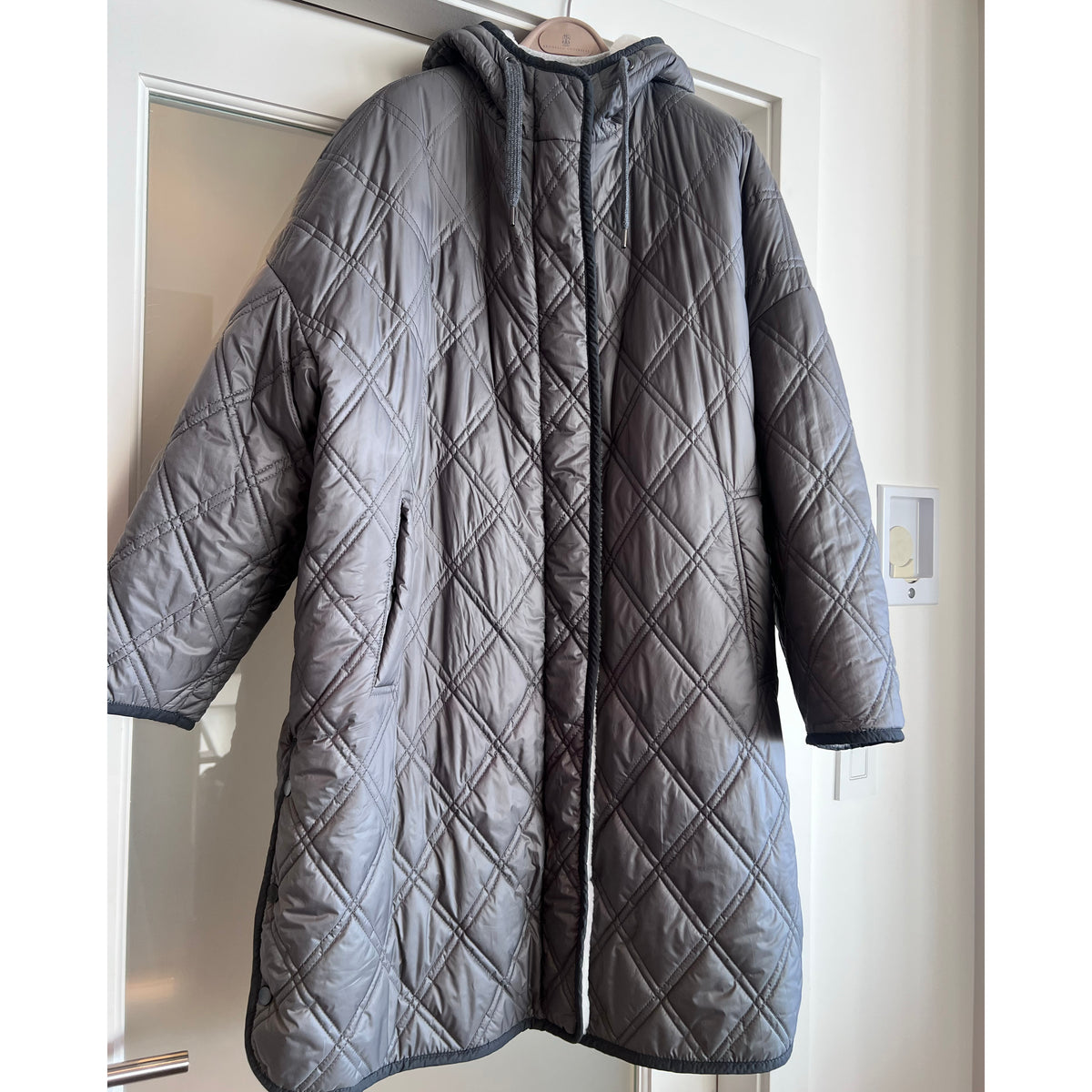 Brunello Cucinelli Reversible Shearling Coat in Ivory/Grey, size 42