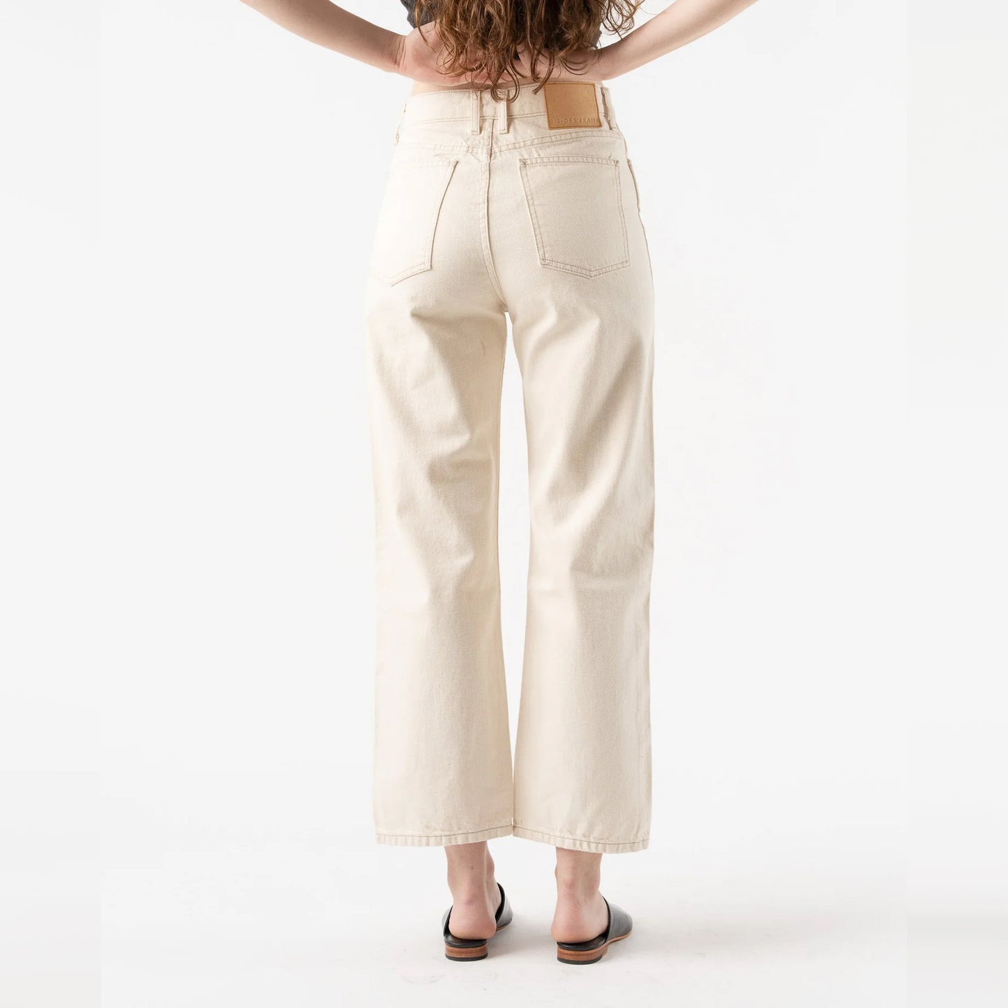 B-Sides “Plein” relaxed straight leg jeans in “Clair”, size 28