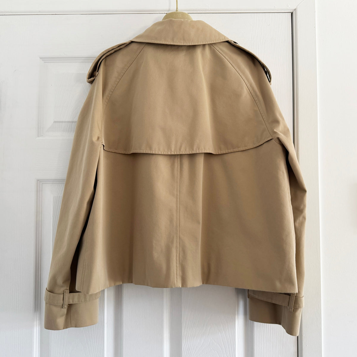 BURBERRY Cropped Gabardine Trench Jacket in Beige, size 10US