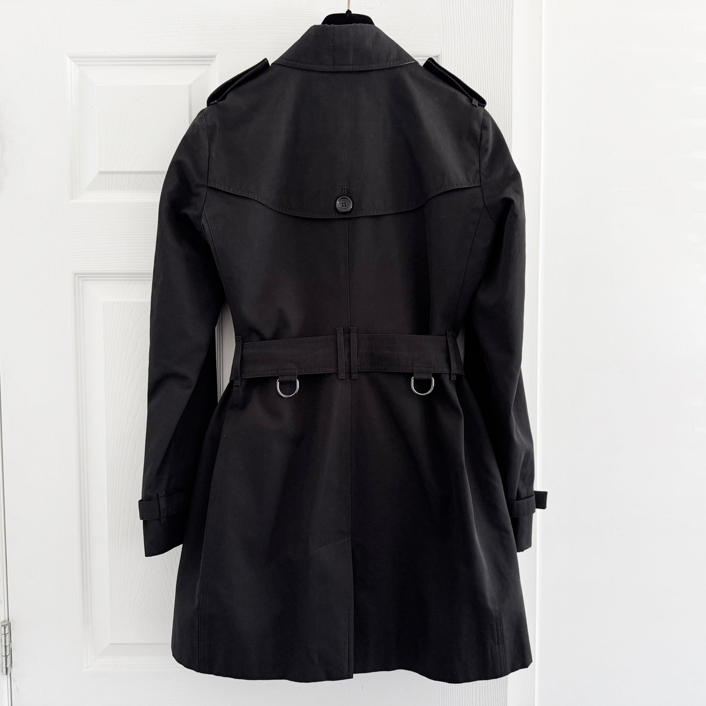 Burberry Short Trench Coat in Black, Size US 6 (8UK) - Fits like size 4 US