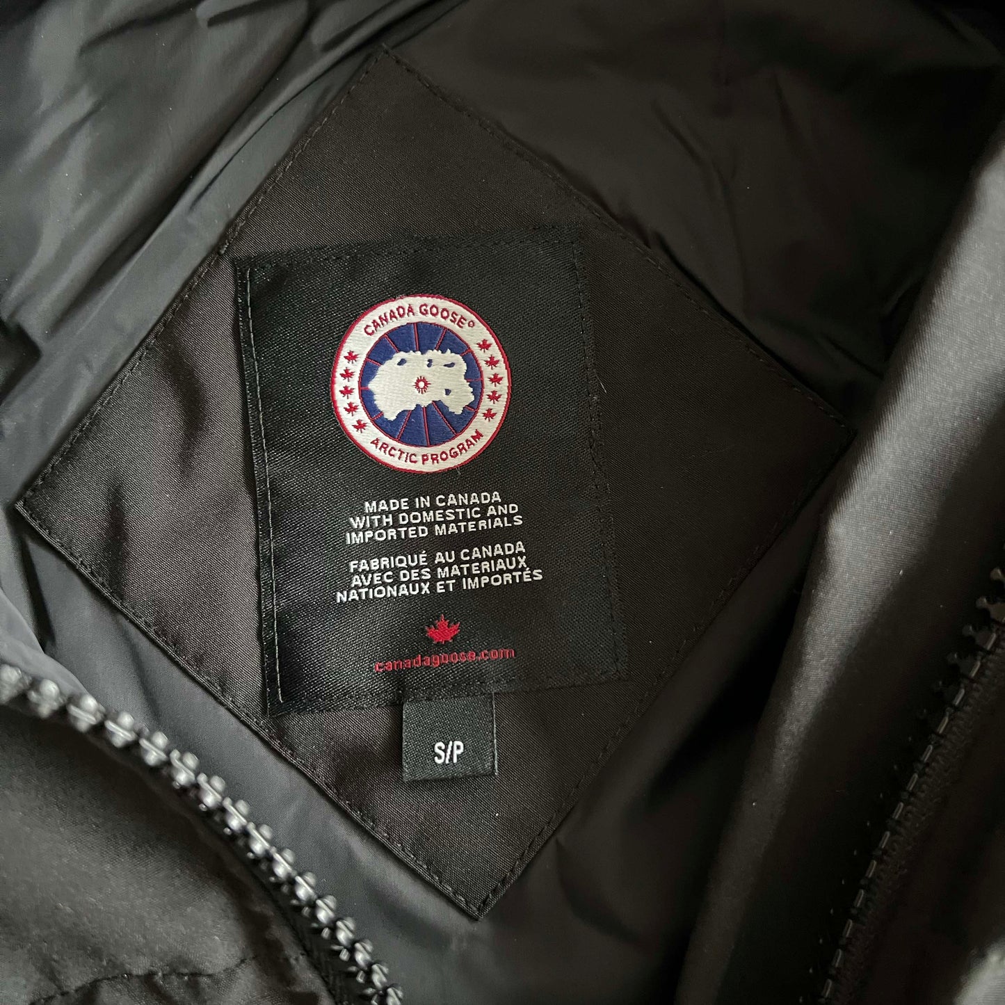 Canada Goose "Mystique" Parka in Black, size Small