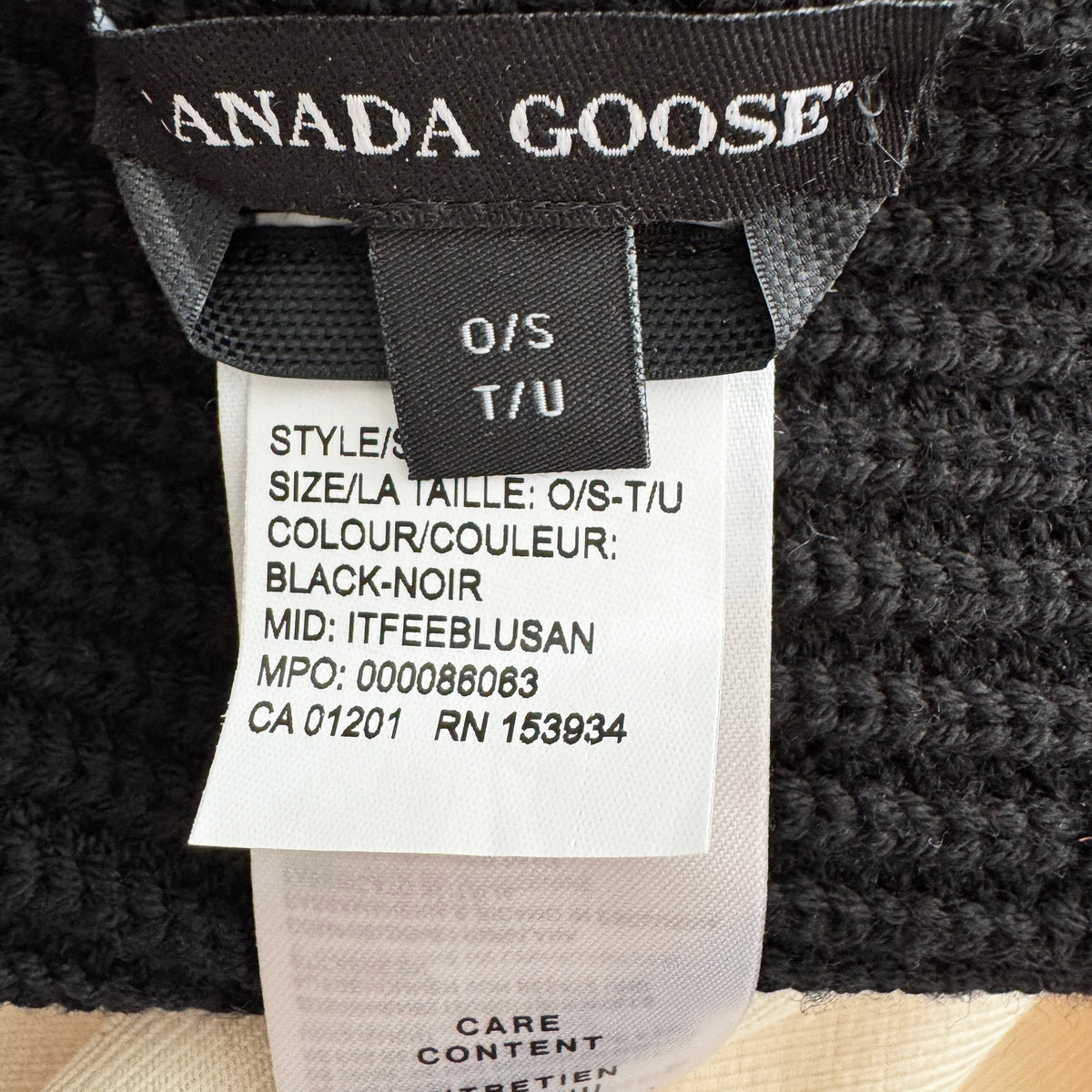 Canada Goose Knit Beanie in Black