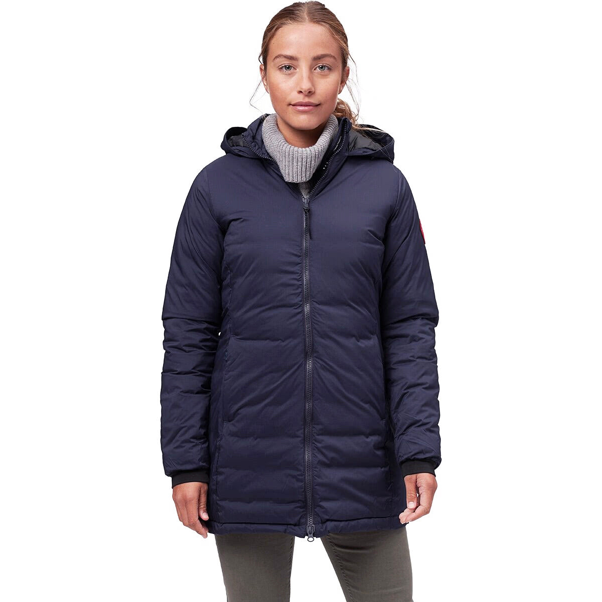 Canada Goose "Camp" Matte Hooded Down Jacket in Navy, size XL (fits M/L)