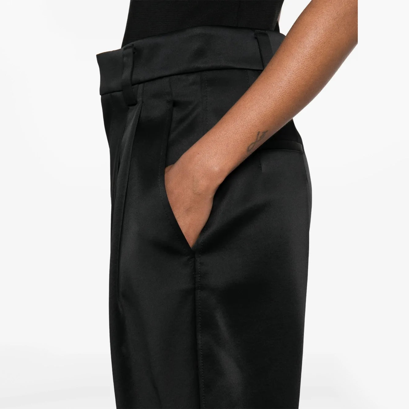 Carven Pleated Satin Bermuda Shorts, size 36