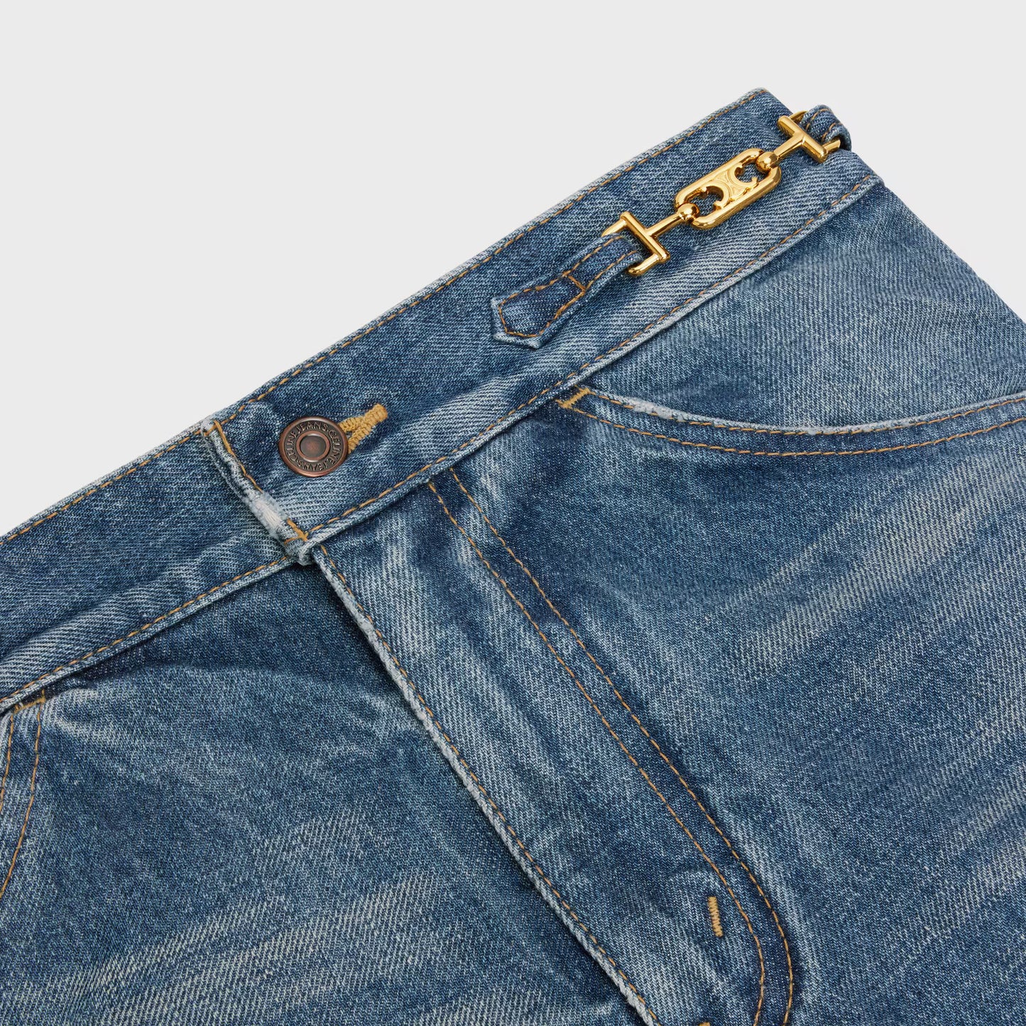 Celine "Dylan" Jeans in Union Wash, size 26 (fits 24/25)