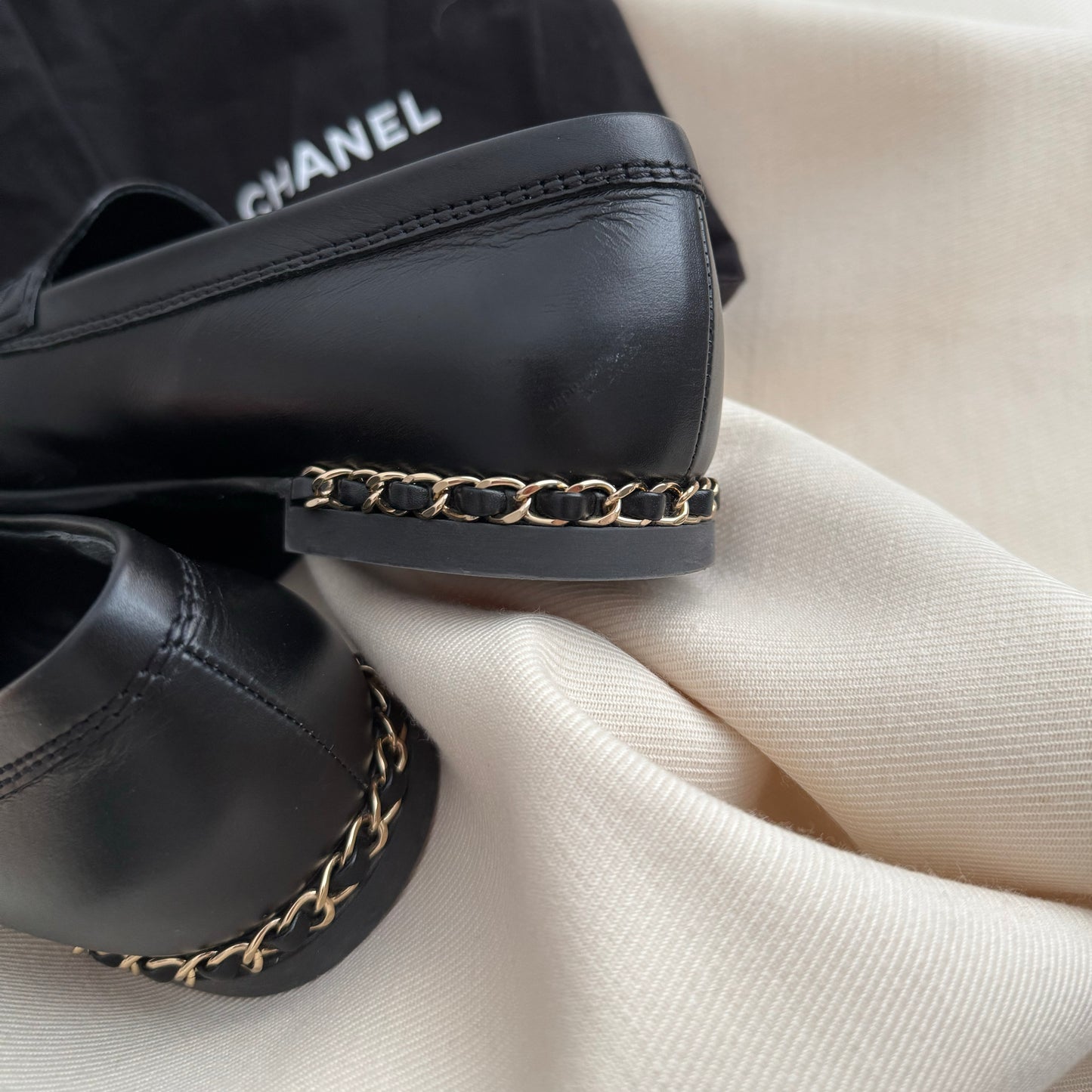 Chanel CC Chain Moccasin Loafers in Black, size 38