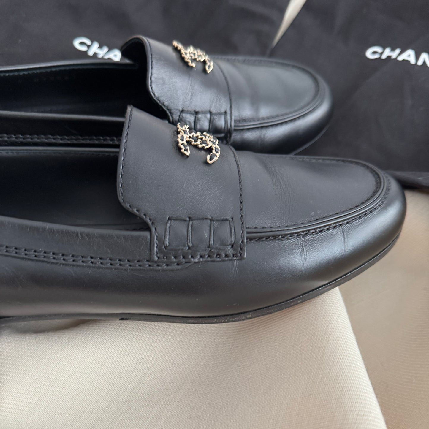 Chanel CC Chain Moccasin Loafers in Black, size 38