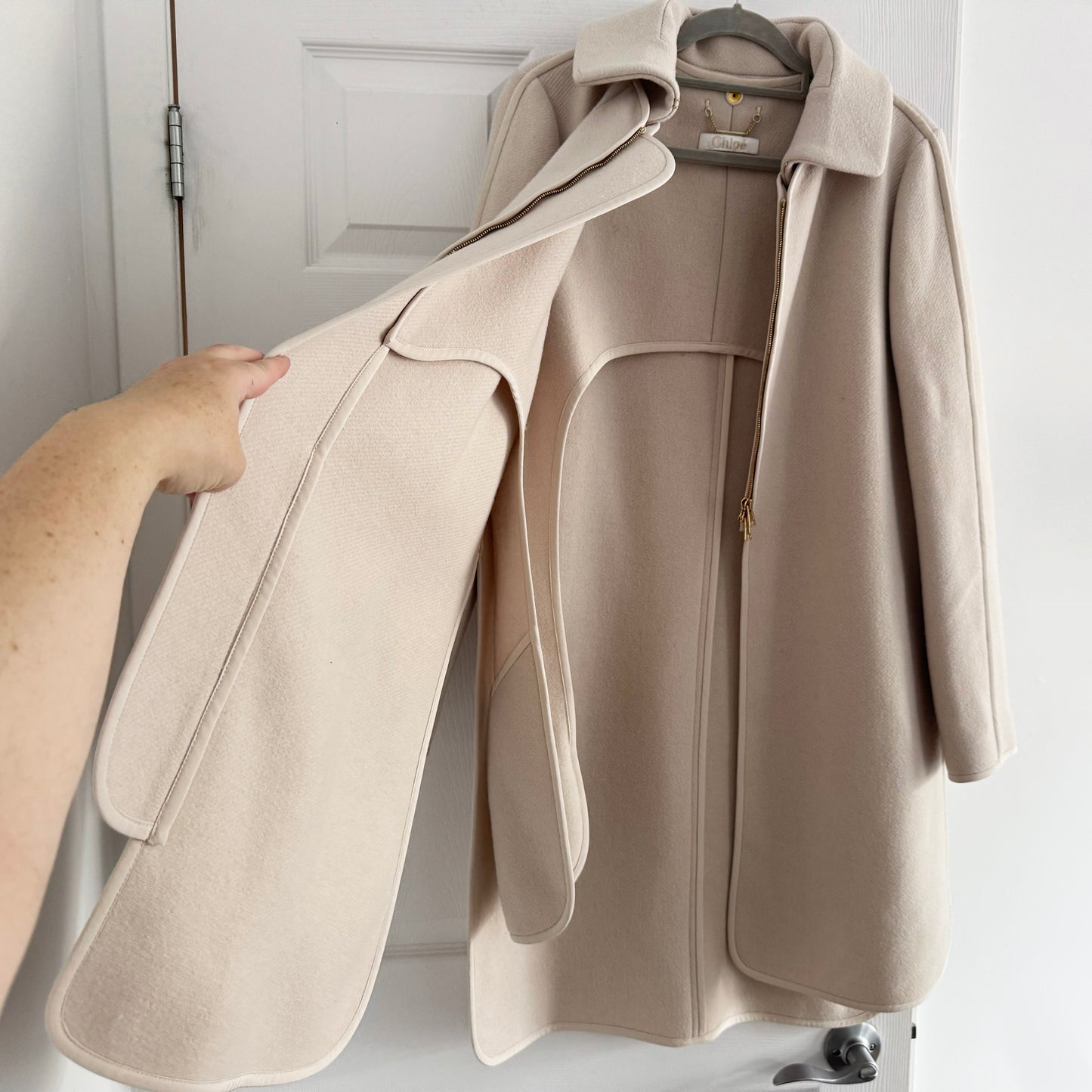 Chloe Wool Coat in Cream/Beige, size 40 (fits size 6)