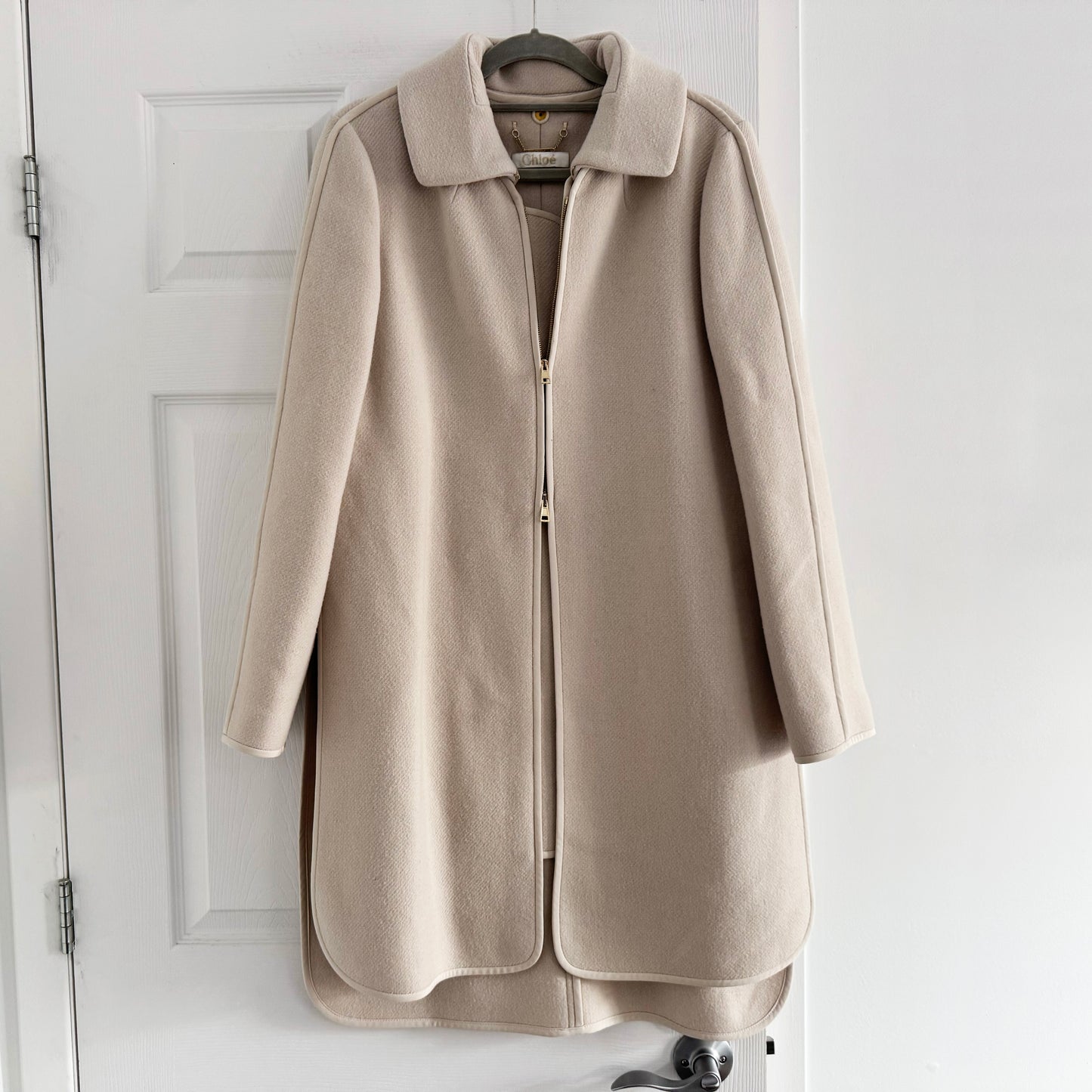 Chloe Wool Coat in Cream/Beige, size 40 (fits size 6)