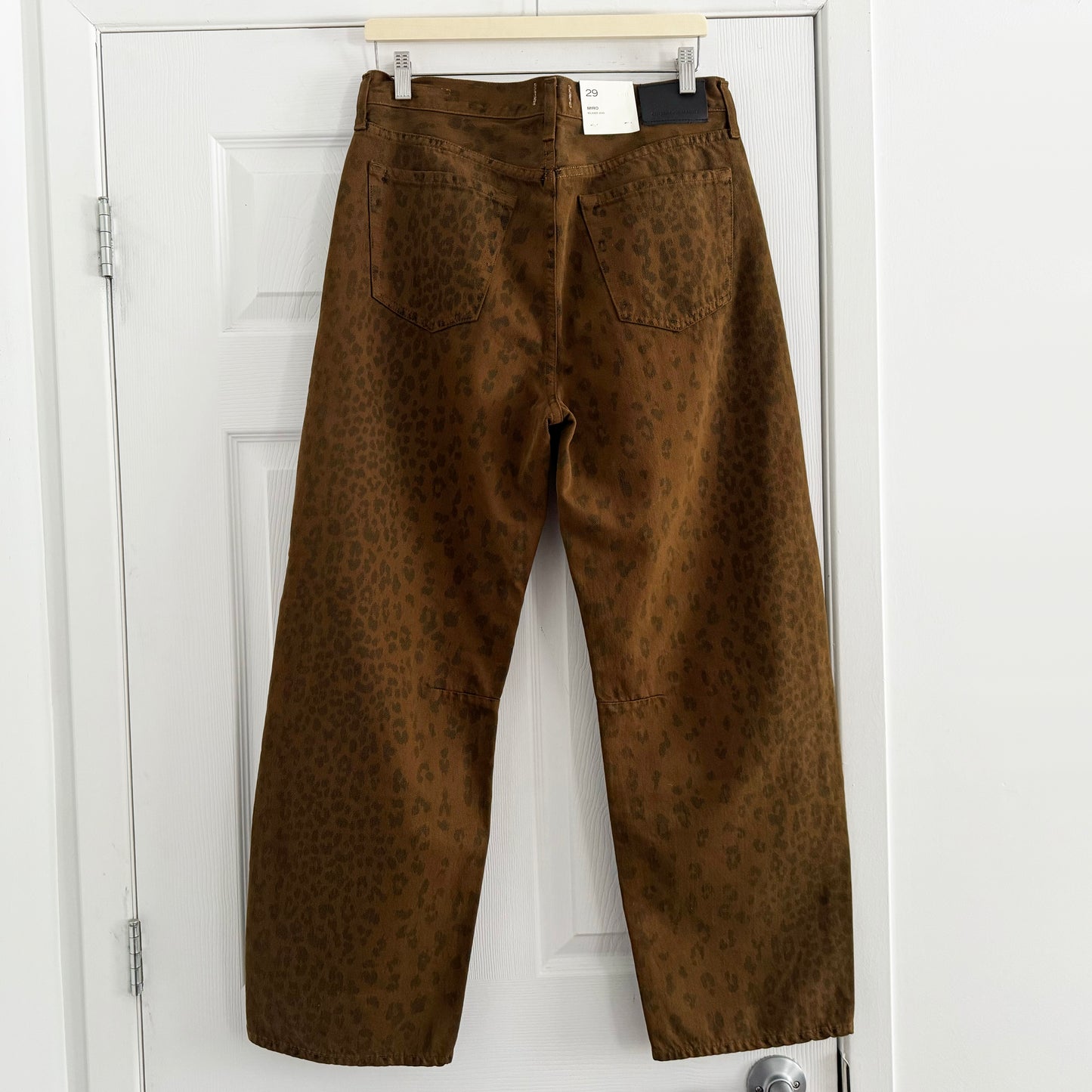 Citizens of Humanity "Miro Long" Jeans in Brown Leopard, size 29