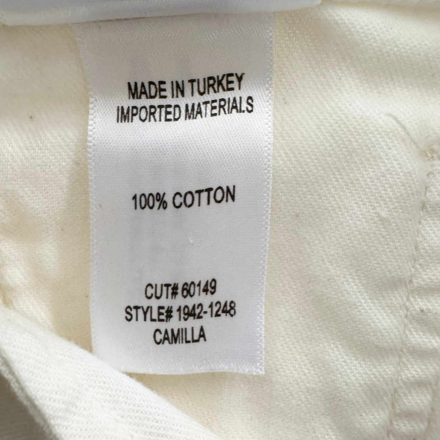 Citizens of Humanity "Camilla" Shorts in White, size 28