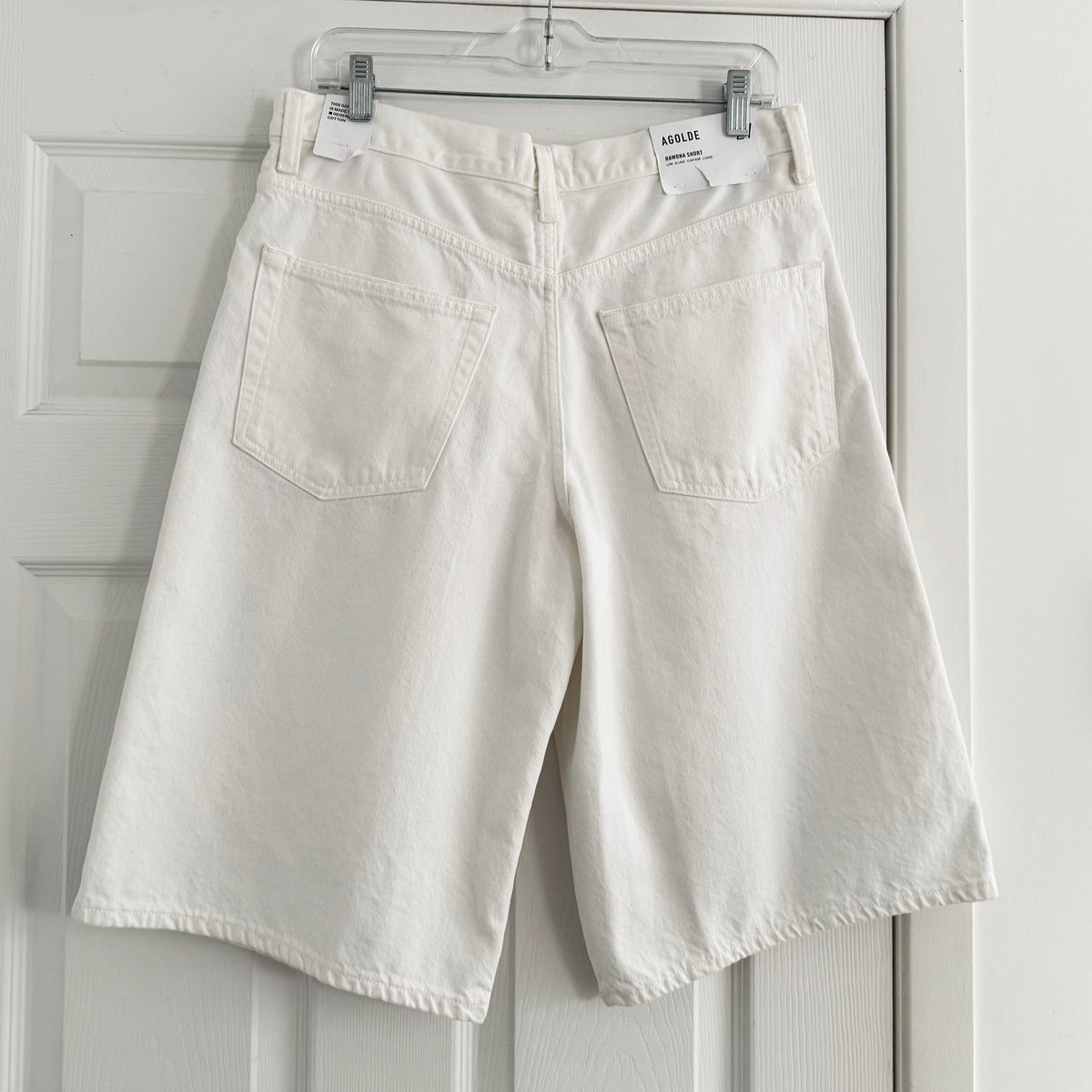 Citizens of Humanity "Ramona" Shorts in "Marshmallow", size 27
