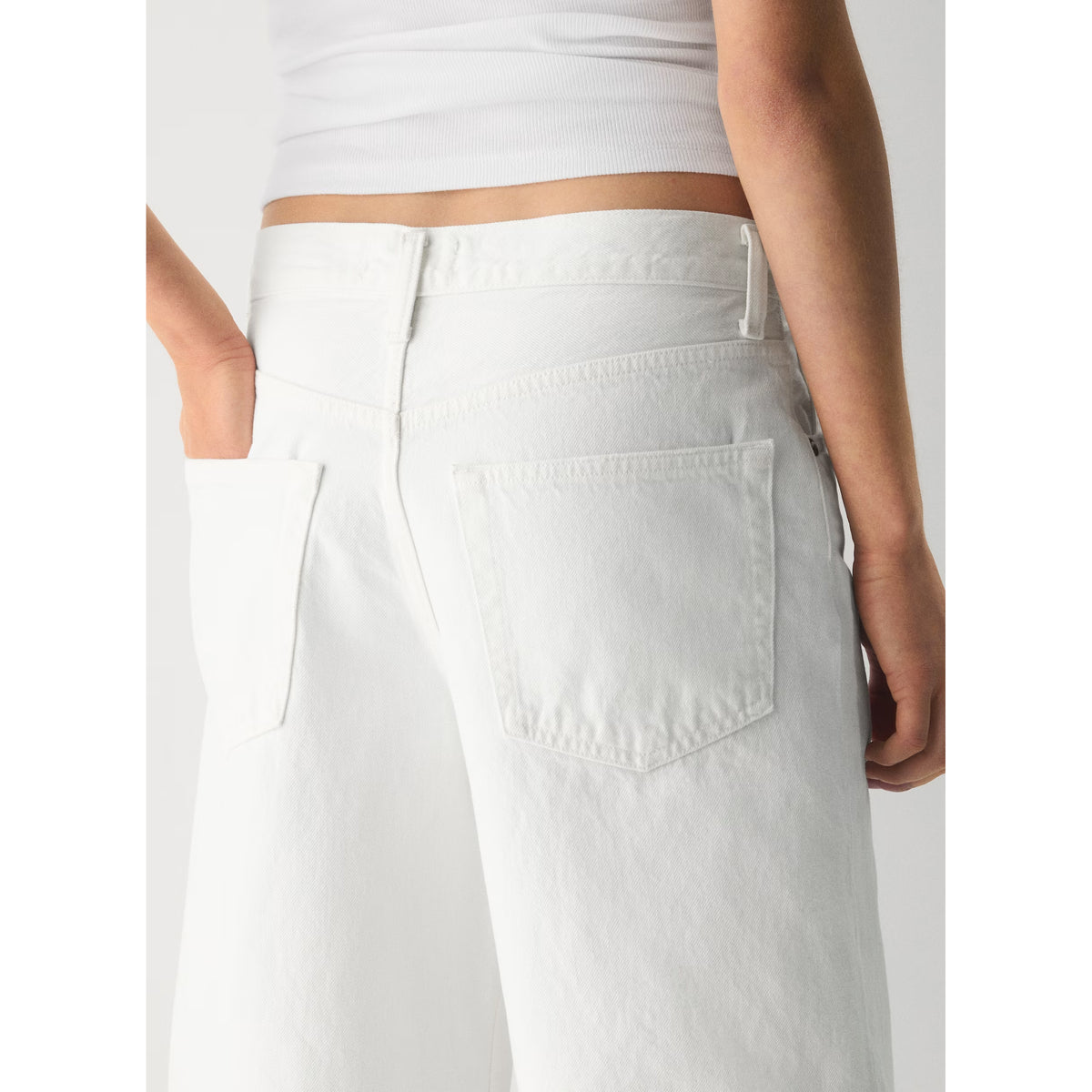 Citizens of Humanity "Ramona" Shorts in "Marshmallow", size 27
