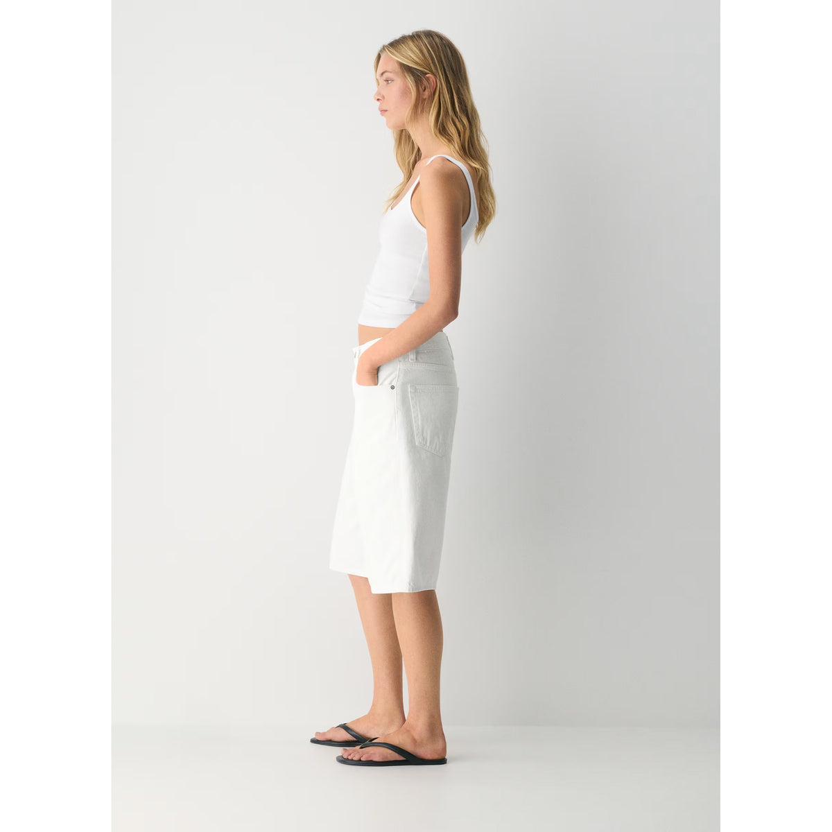 Citizens of Humanity "Ramona" Shorts in "Marshmallow", size 27