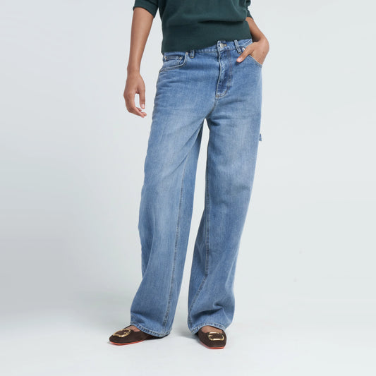 Tibi "Sam" Carpenter Jean in Classic Wash, size 32