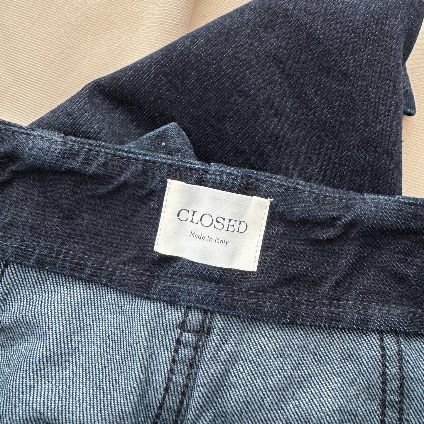 CLOSED OFFICIAL "Ridge-X" Jeans in Dark Blue, size 32 (fits 31)