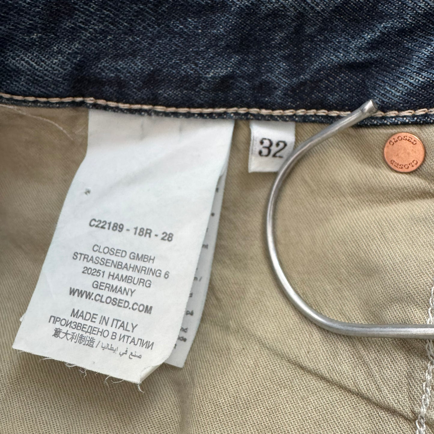 Closed "Nikka" Wide Leg Jeans in Dark Blue, size 32