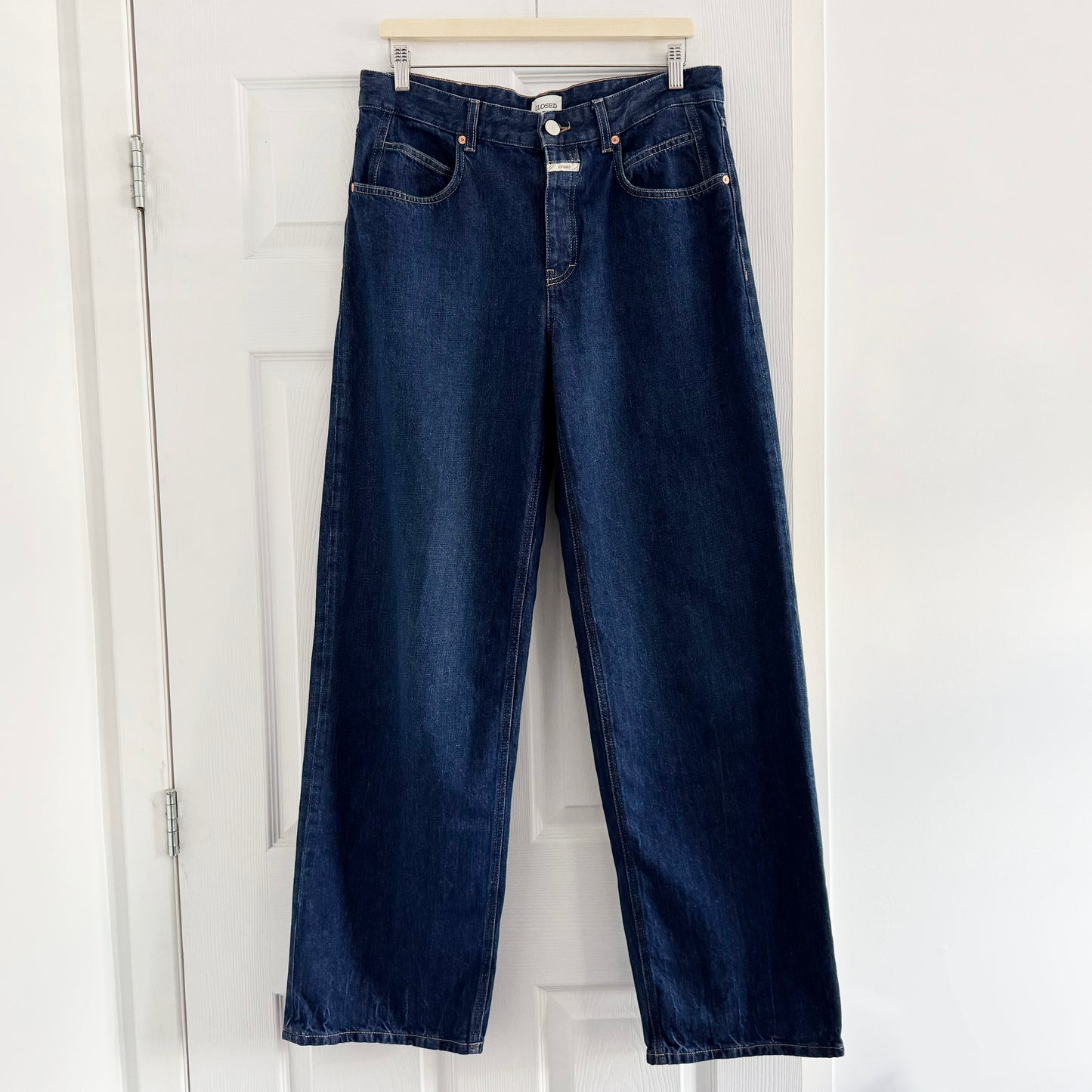 CLOSED OFFICIAL "Nikka" Jeans in Dark Blue, size 29
