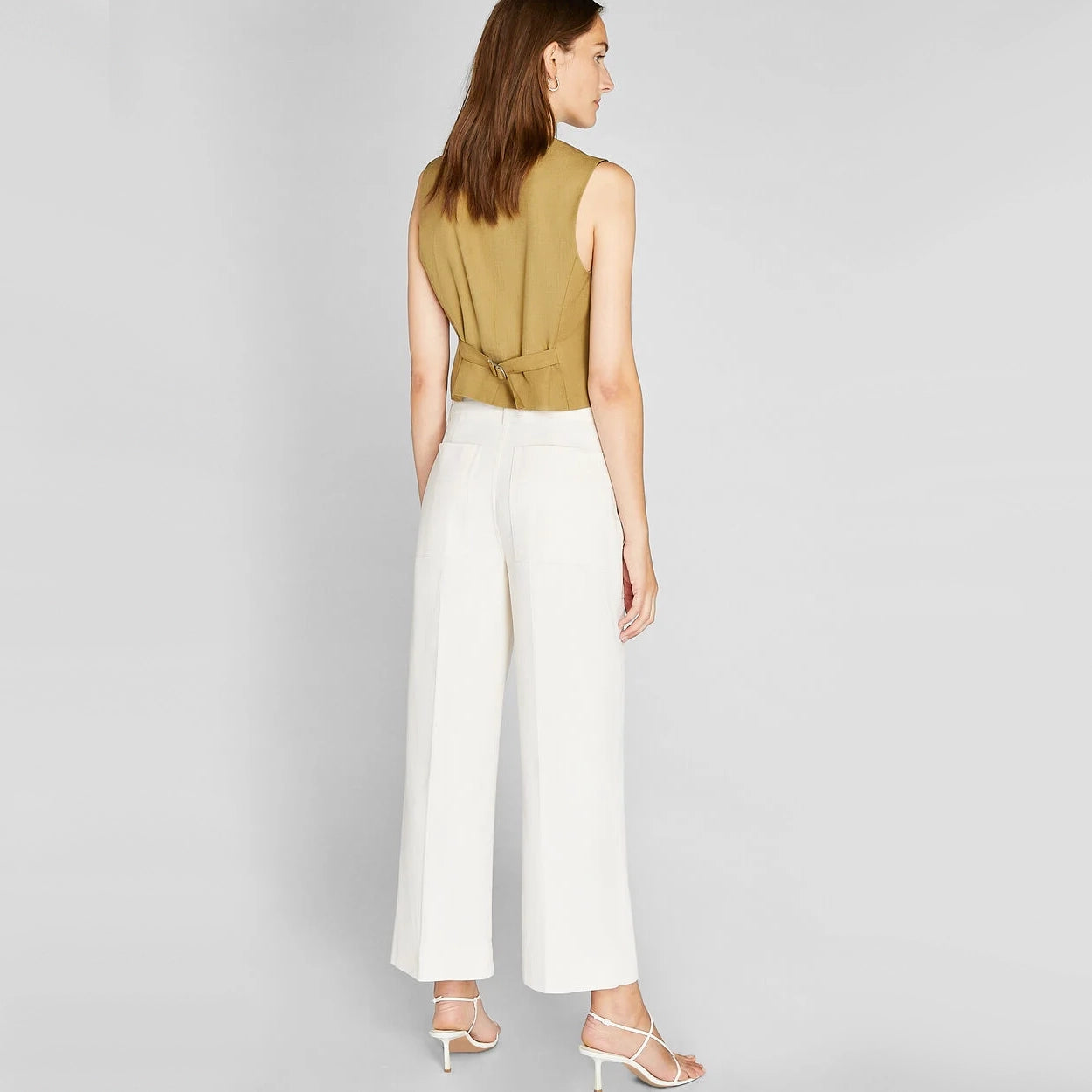 Club Monaco Utility Pant in Ivory, size 8