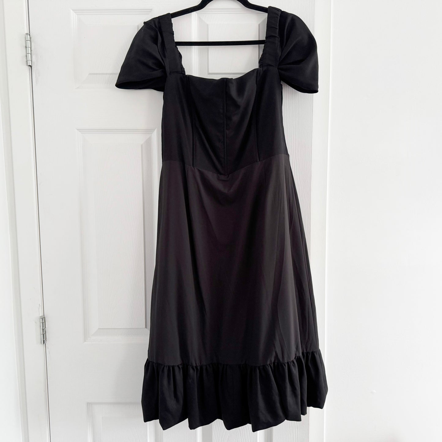 CO Off-the-Shoulder Dress in Black, size Large (fits like size Medium)