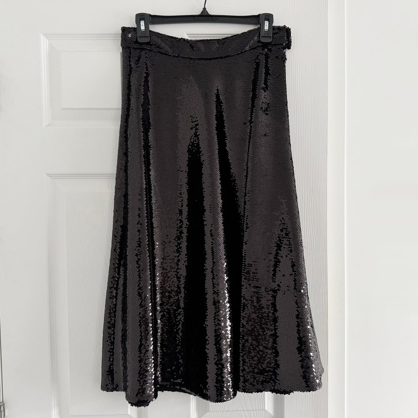 CO Sequin A-Line Skirt in Black, size Medium (Fits like US size 4/6)