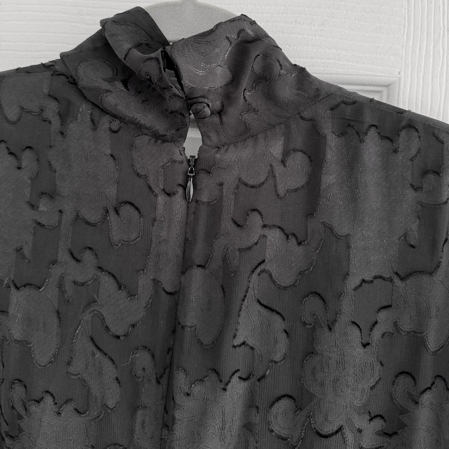 Co Jacquard Long Sleeve Dress with Sheer Sleeves in Black, size Large