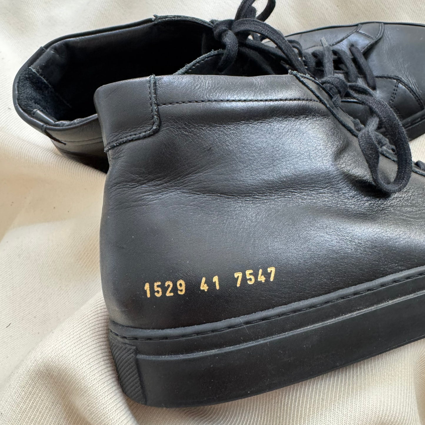 ** MENS ** Common Projects Original Achilles Mid Sneakers in Black, size 41