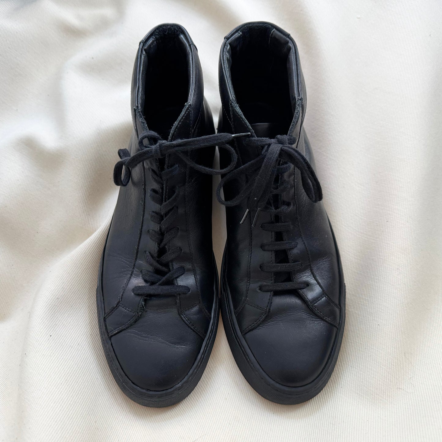 ** MENS ** Common Projects Original Achilles Mid Sneakers in Black, size 41