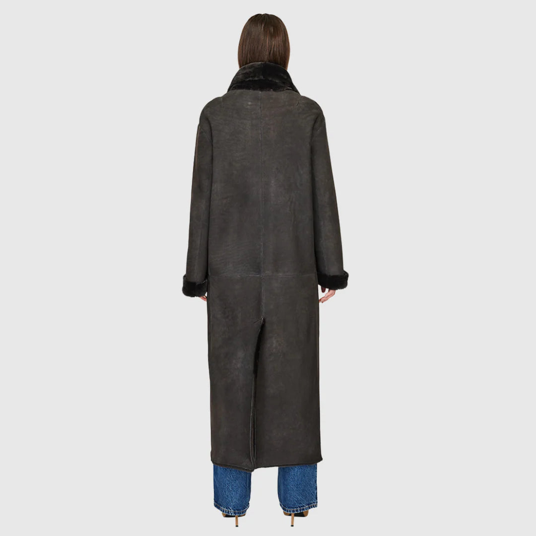 Hiso "Danielle" Reversible Shearling Duster in "Black Vintage", size Small