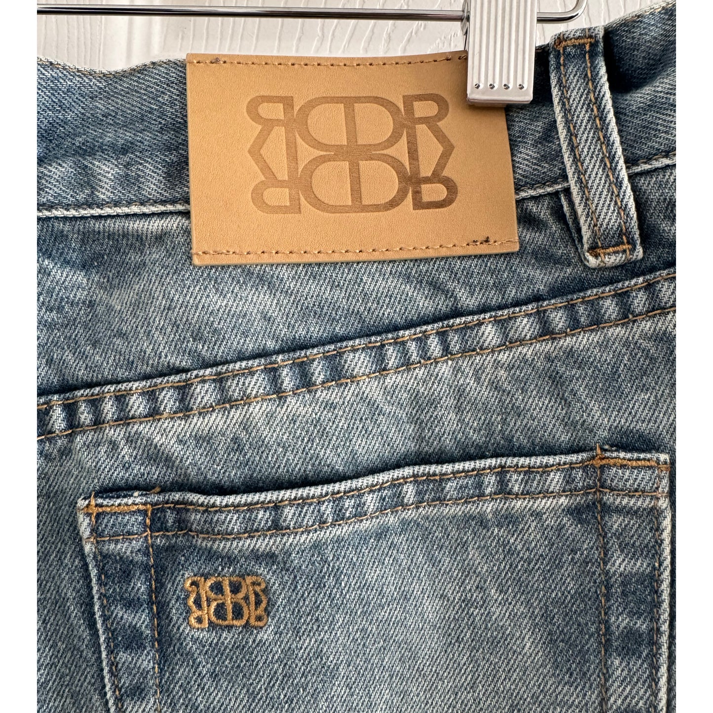 De Rococo "No. 11" Mid Rise Full Length Baggy Denim in Dusty Blue, size 27