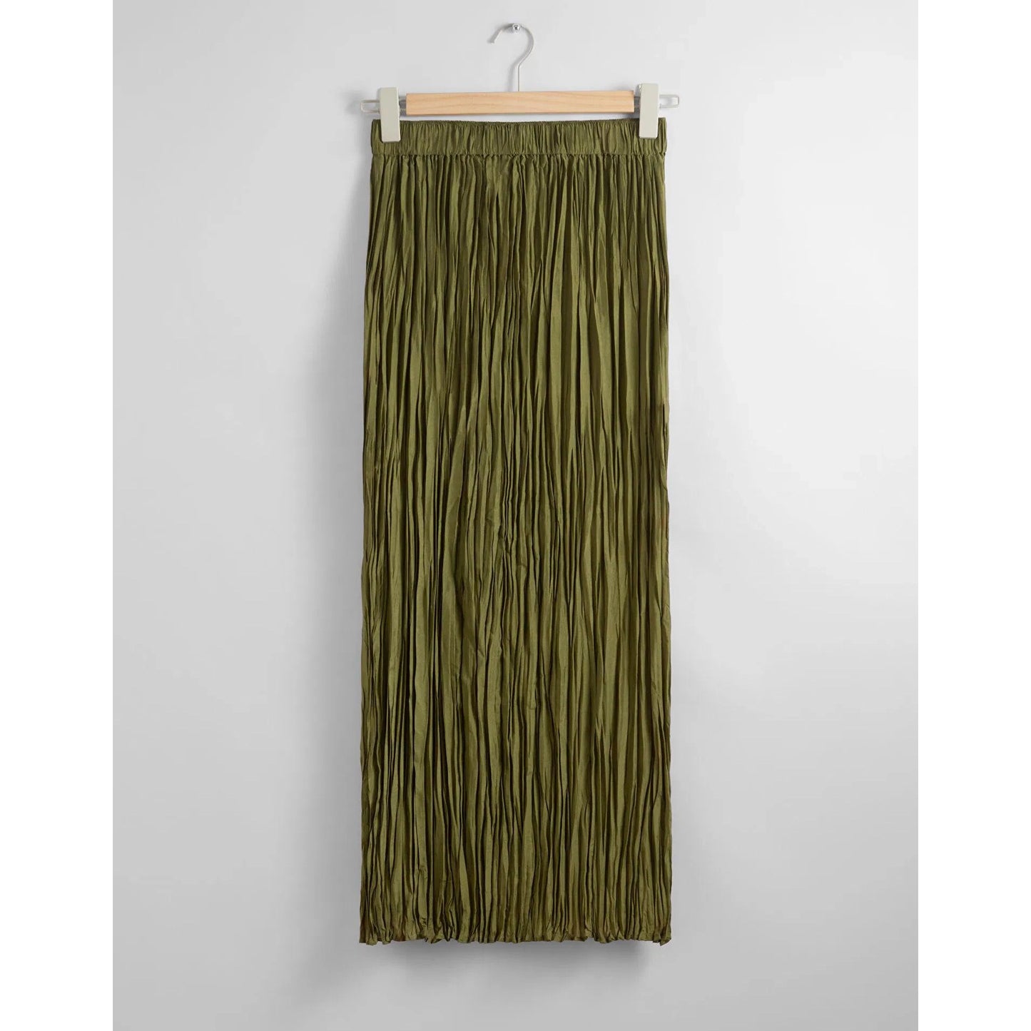 & Other Stories Pleated Silk Set in Green, size 6
