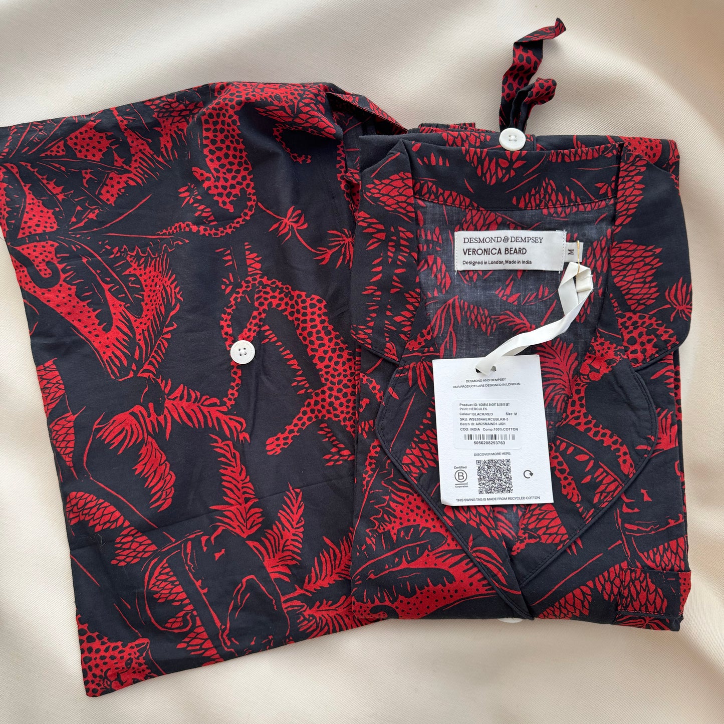 Desmond & Dempsey x Veronica Beard Short-Sleeve Cotton Pajama Set in Black/Red, size Medium