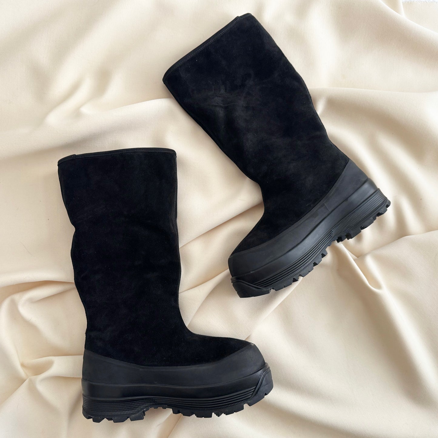 Diemme "Alta Badia" Shearling Lined Boot in Black Suede, size 38