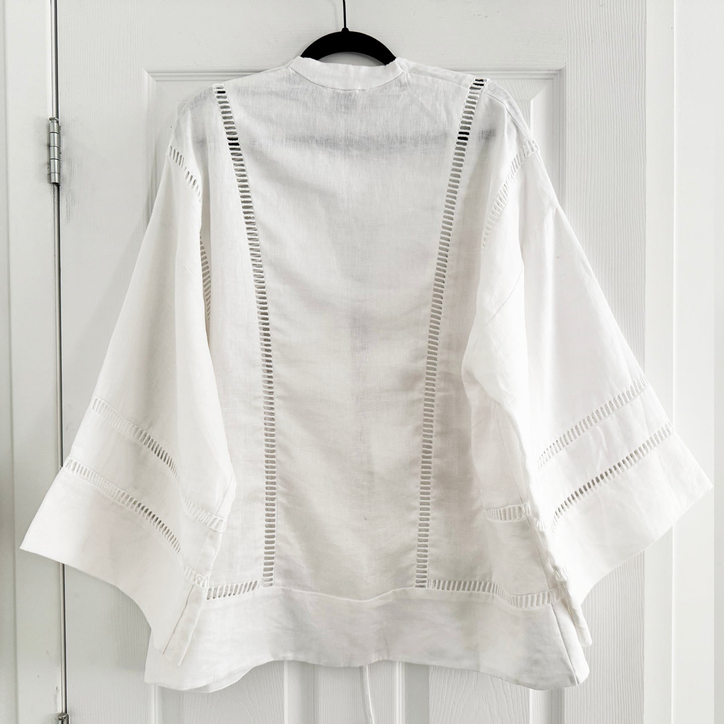 Dissh "Lindsay" Kimono Top in White, size 4