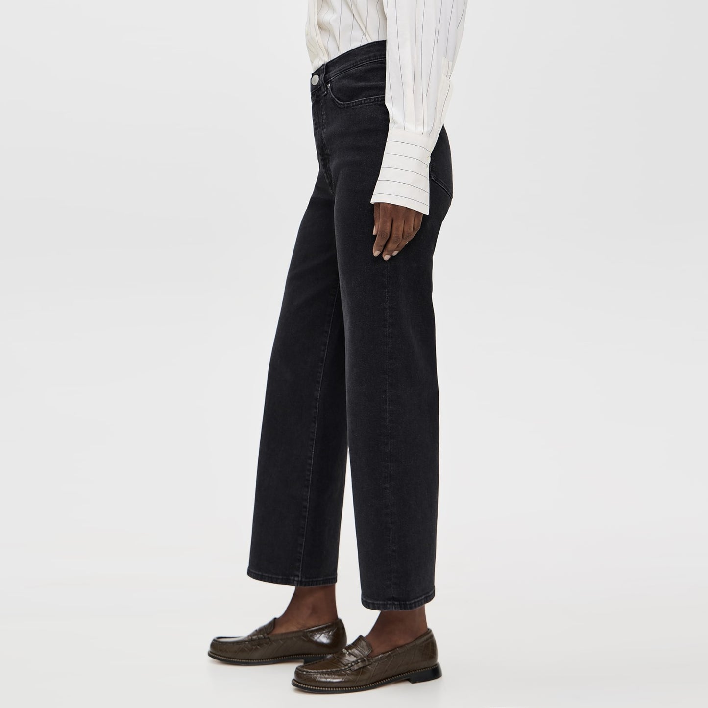 DL1961 "Karine" Wide Leg Jeans in Black, size 29