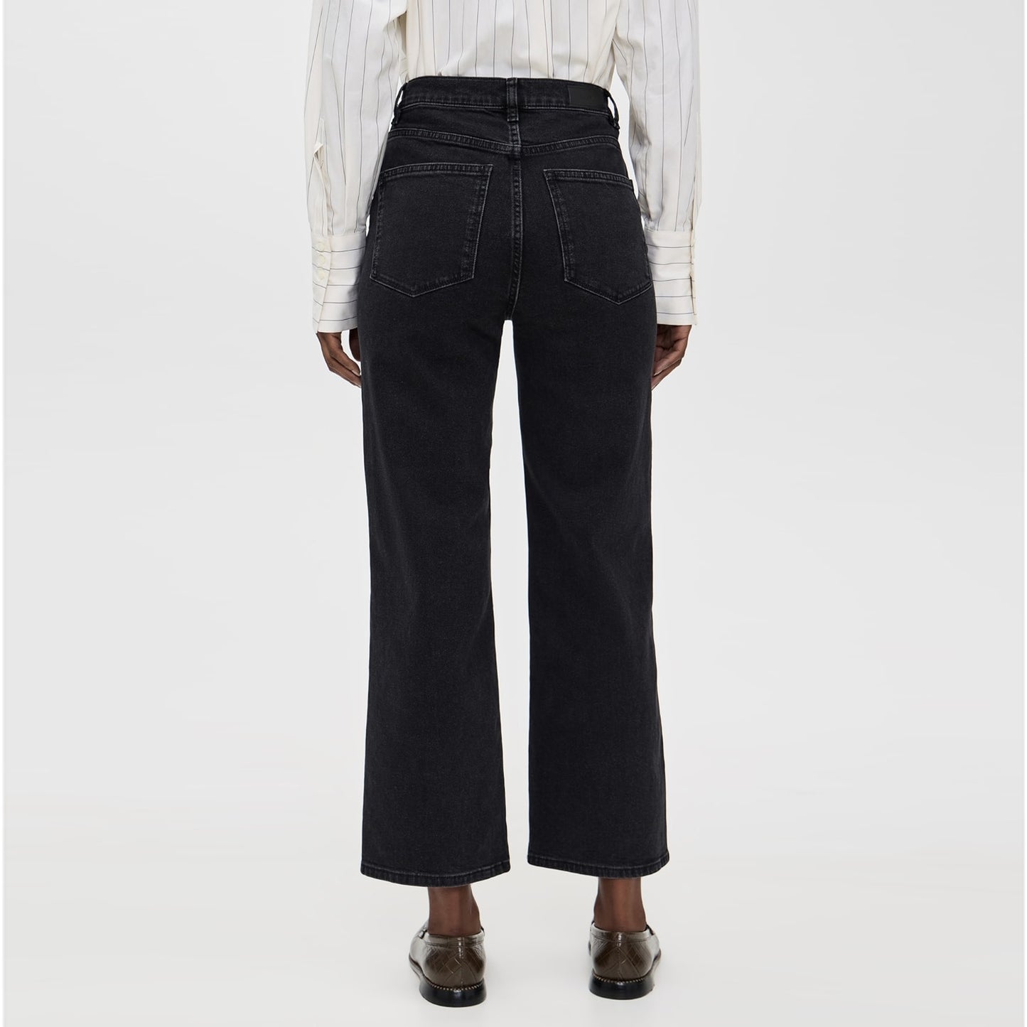 DL1961 "Karine" Wide Leg Jeans in Black, size 29