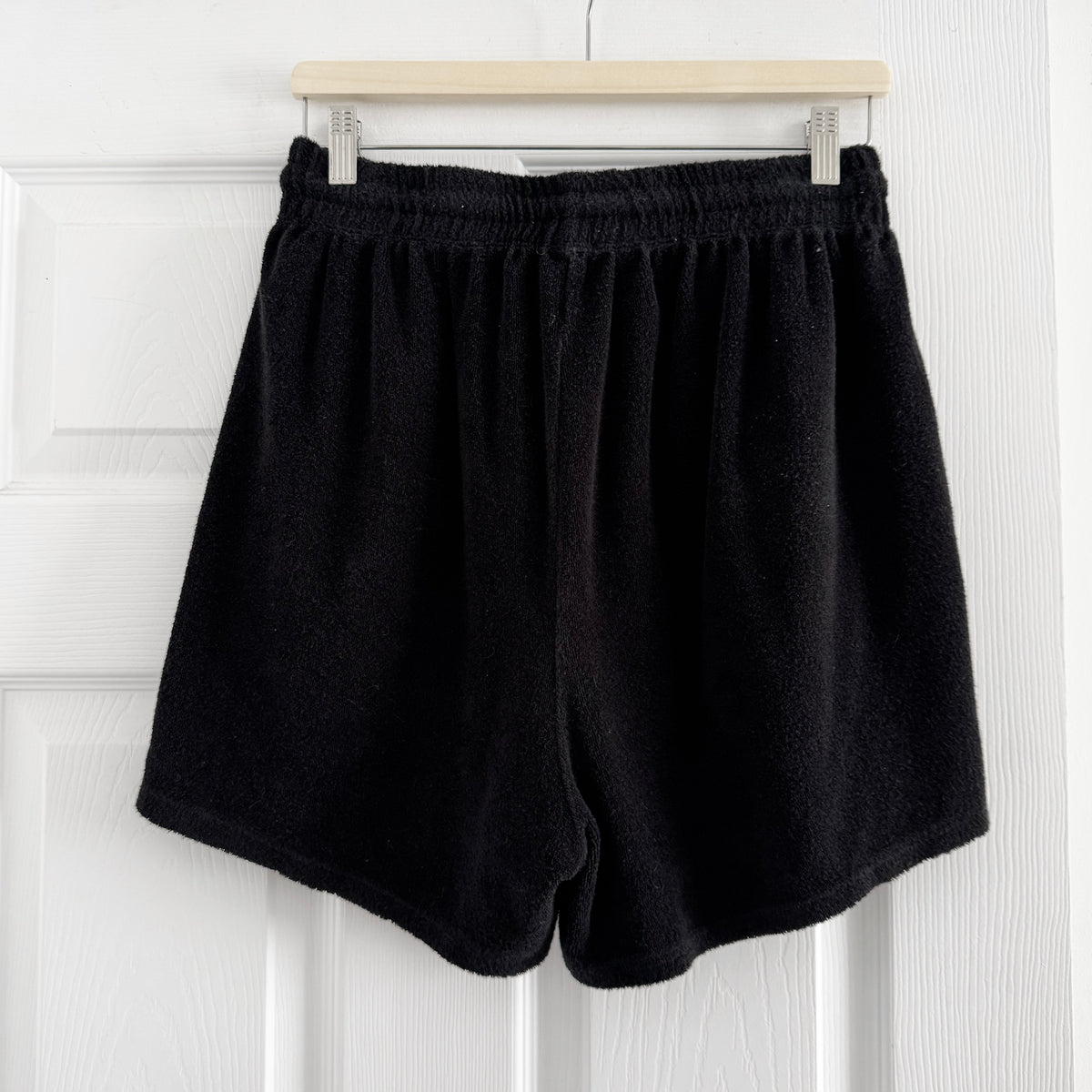 Donni Velour Shorts in Black, size Medium